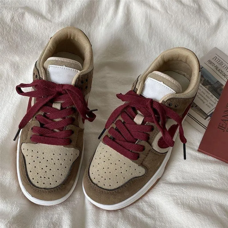 Autumn Love Leather Sneakers