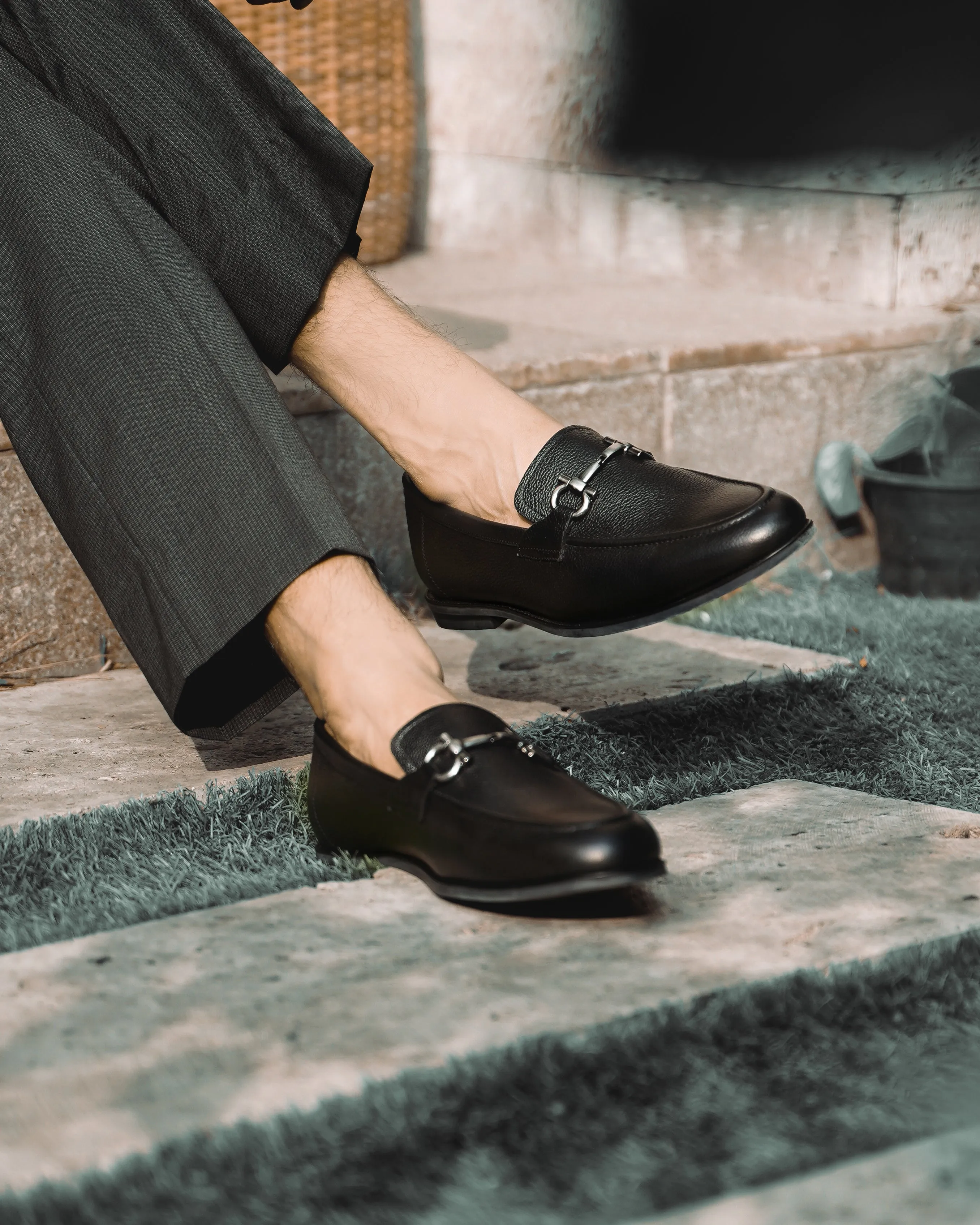 Bucharest - Men's Black Pebble Grain Leather Loafer