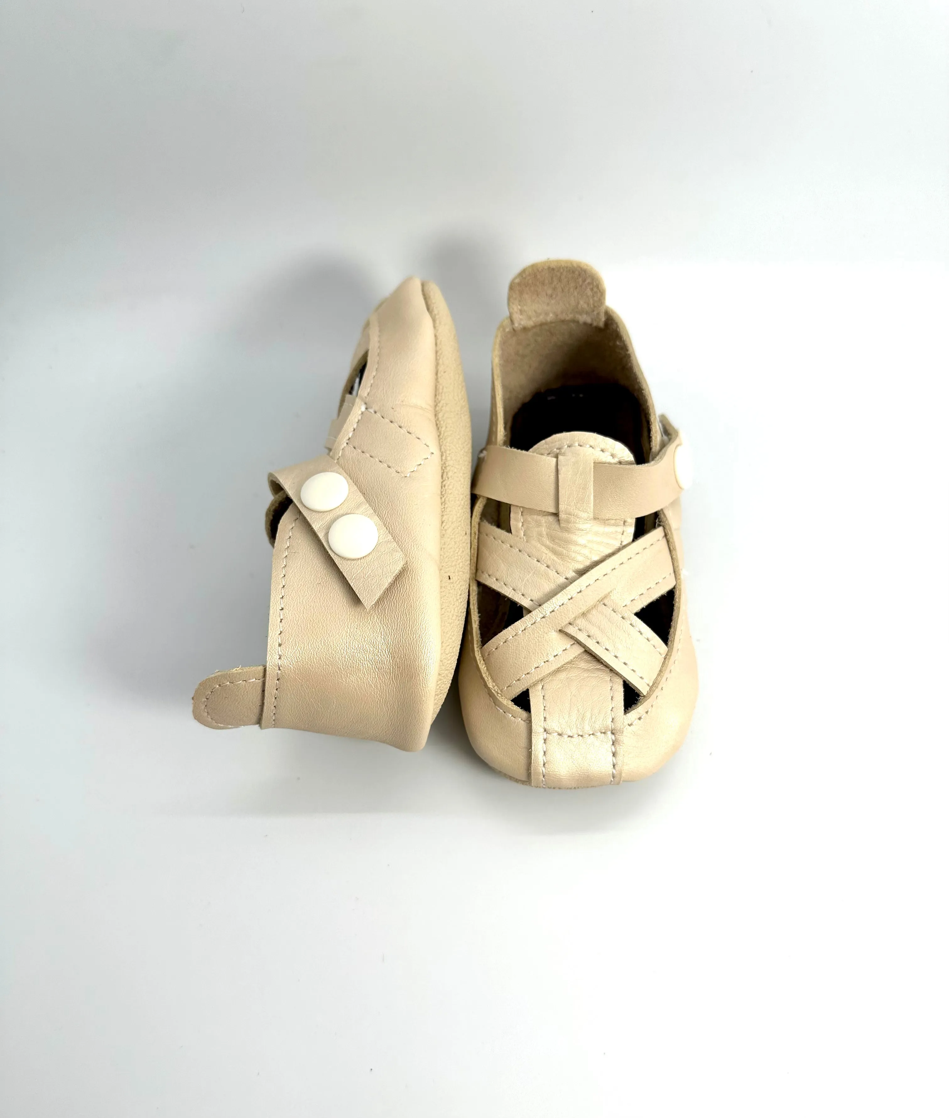 Distressed Pearl Elio Sandal