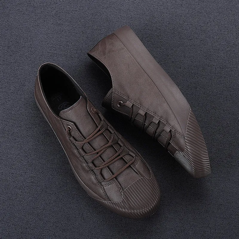 Leather Casual Breathable Lace-up Sneaker