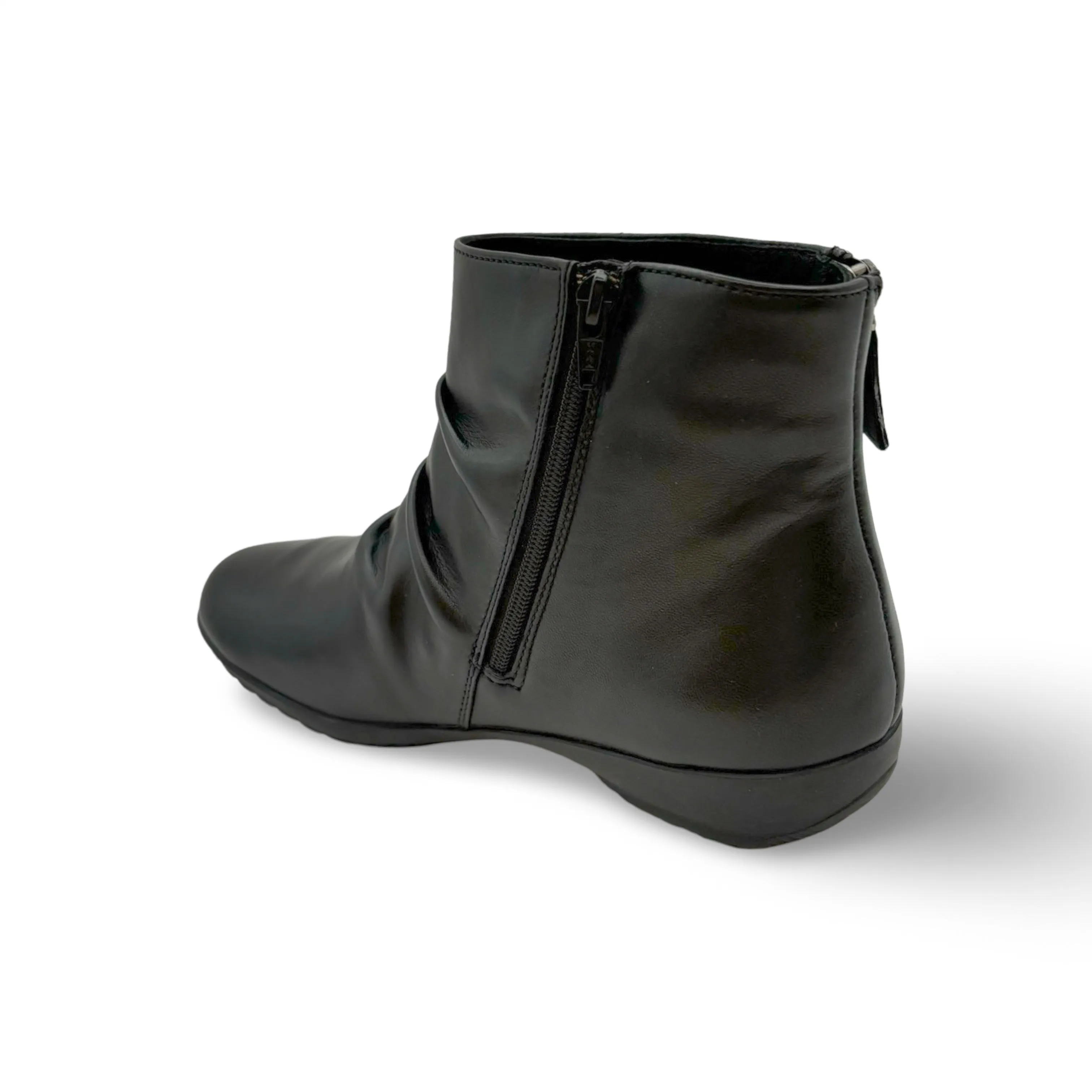 Naly 61 Black Bootie