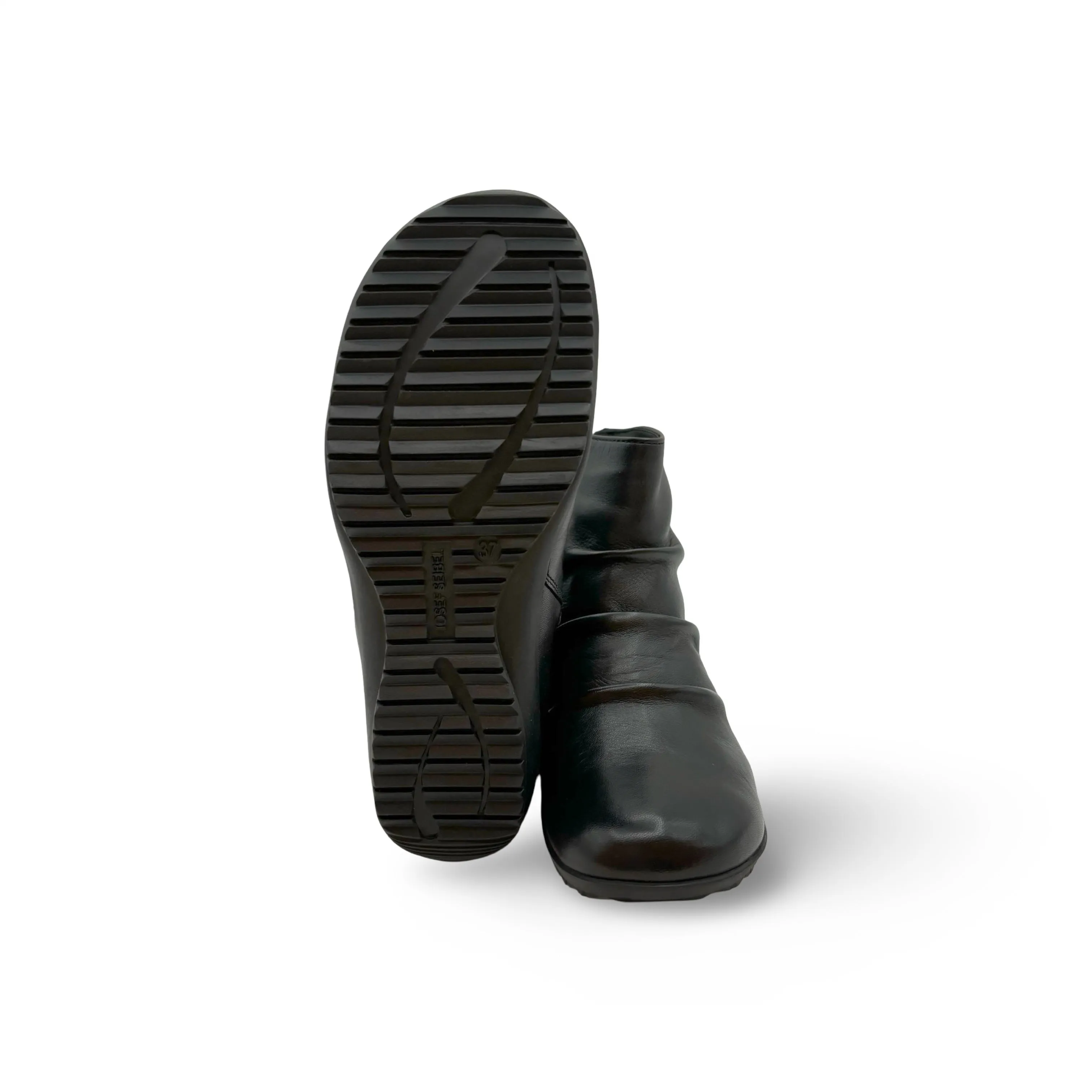 Naly 61 Black Bootie