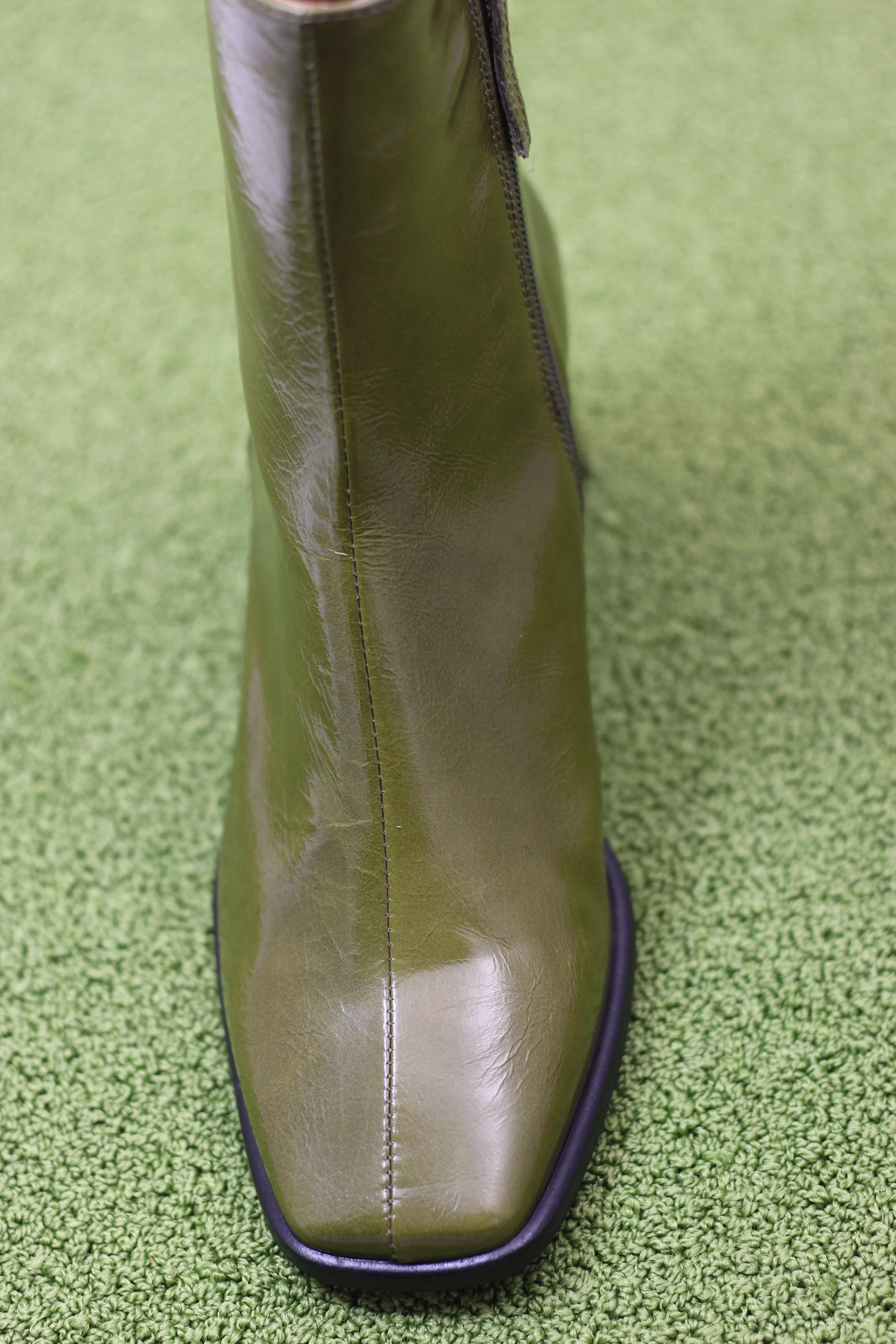 Women's Taffy Boot - Olive Patent Leather