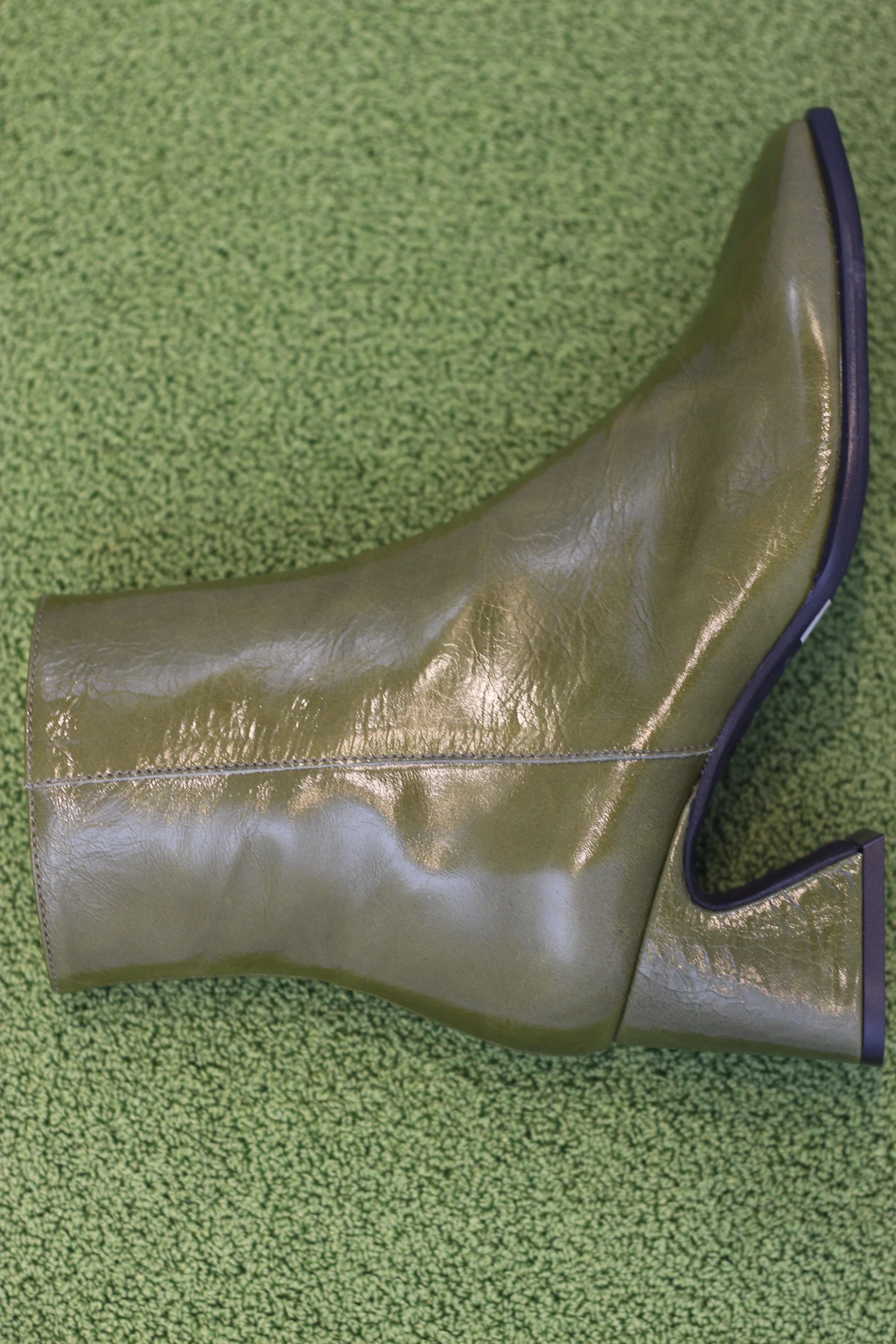 Women's Taffy Boot - Olive Patent Leather